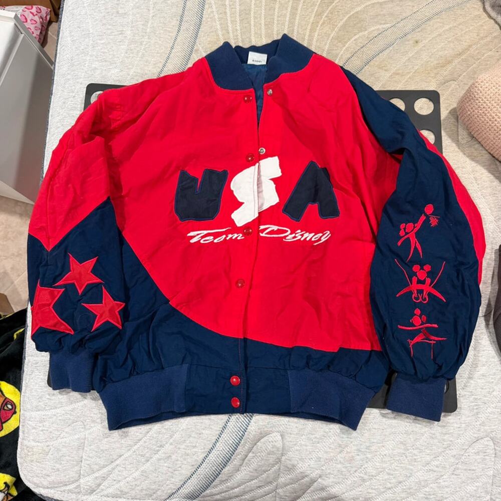 Team Disney USA Vintage Track Suit Medium Best Set